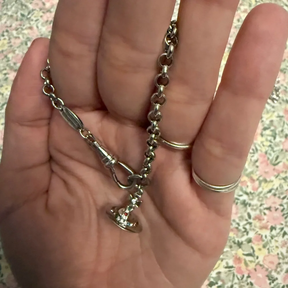 Vivienne Westwood Petite Orb Bracelet - Picture 3 of 3